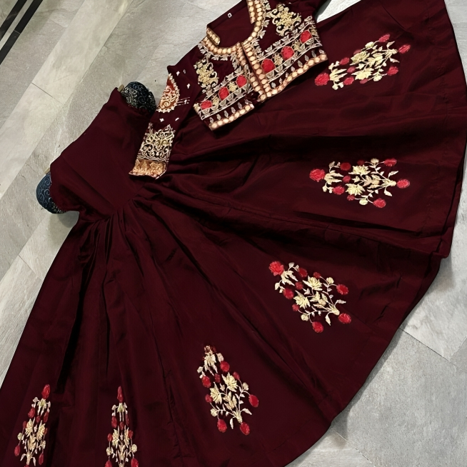 2PC Heavy Embroidered Ensemble dress Set 